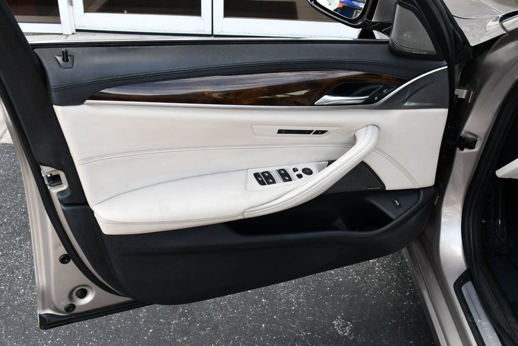 Used 2017 BMW 530i RWD image 36