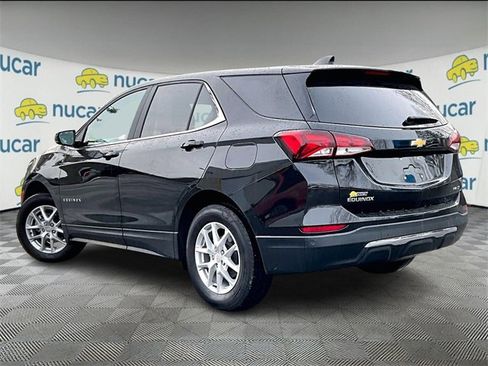 Used 2023 Chevrolet Equinox LT w/ Driver Convenience Package image 2