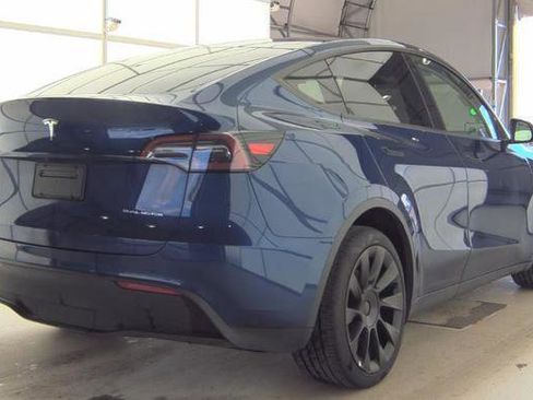 Used 2023 Tesla Model Y Long Range image 5