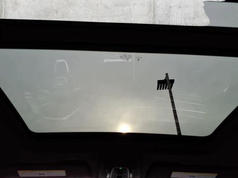 Used 2019 Audi Q8 Prestige w/ Year 1 Package image 5