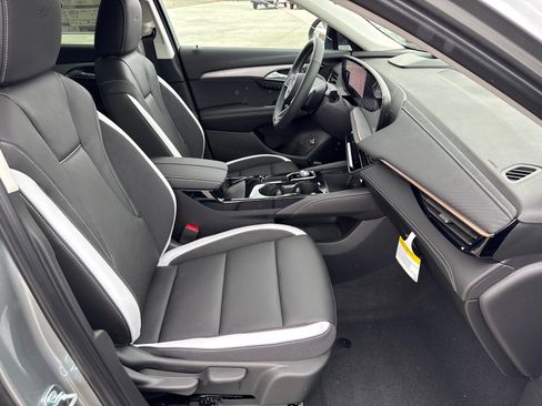 Used 2026 Buick Envision Sport Touring AWD/4WD image 16