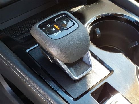 Certified 2023 Nissan Rogue SL w/ SL Premium Package image 20