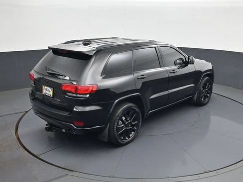Used 2020 Jeep Grand Cherokee Altitude AWD/4WD image 17