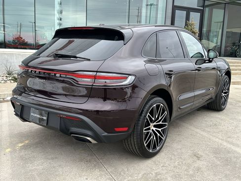 New 2026 Porsche Macan AWD/4WD image 7
