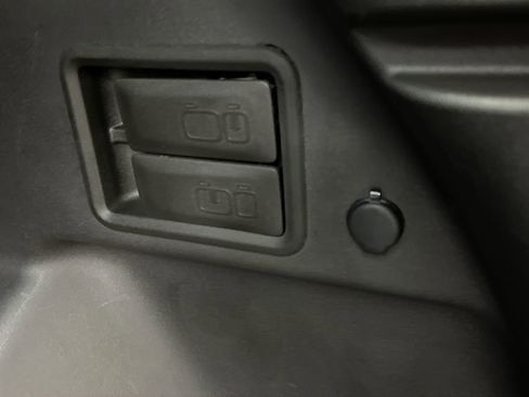 Certified 2022 Chevrolet Equinox LT w/ Driver Convenience Package image 29