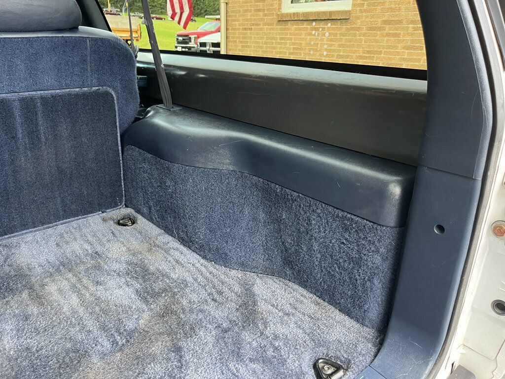 Used 1996 Chevrolet Tahoe 4WD 2-Door image 75
