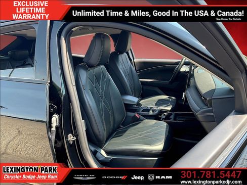 Used 2025 Ford Mustang Mach-E Select w/ Comfort Package Lite AWD/4WD image 27