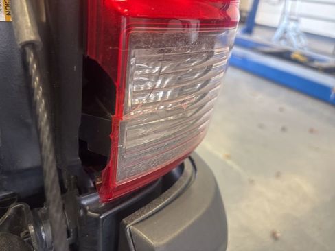 Used 2022 Toyota Tacoma SR5 image 7