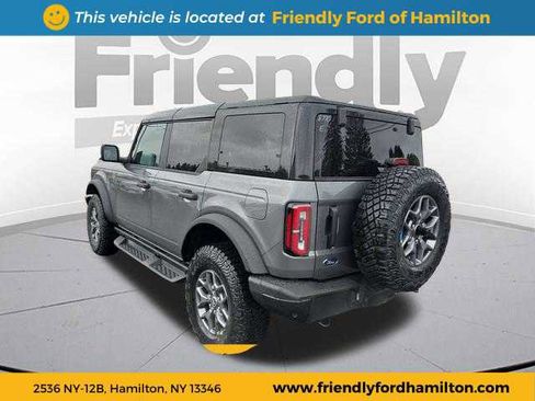 New 2025 Ford Bronco Badlands image 14