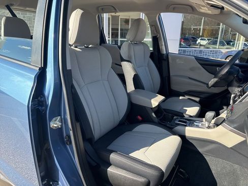 Used 2021 Subaru Forester image 18