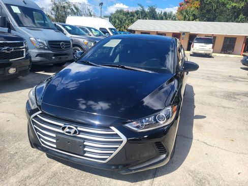 Used 2017 Hyundai Elantra SE FWD image 87