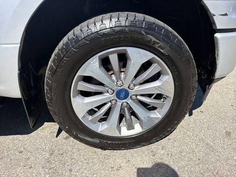 Used 2018 Ford F150 XL w/ Equipment Group 101A Mid AWD/4WD image 27