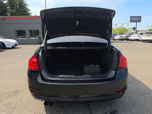 Used 2018 BMW 330e w/ Premium Package RWD image 11