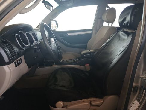 Used 2006 Toyota 4Runner SR5 RWD image 10