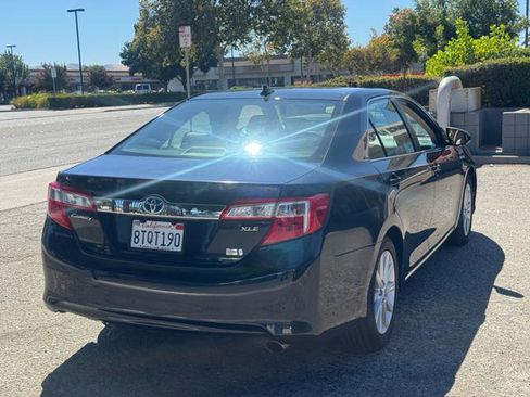Used 2012 Toyota Camry XLE image 4