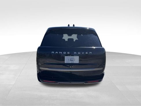 New 2026 Land Rover Range Rover Long Wheelbase SE AWD/4WD image 7
