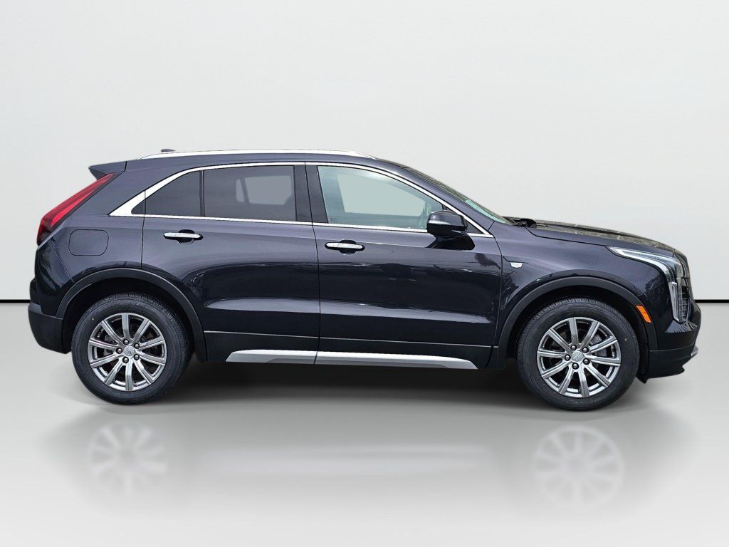 Used 2023 Cadillac XT4 Premium Luxury AWD/4WD image 8