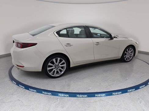 Used 2024 MAZDA MAZDA3 s FWD image 6