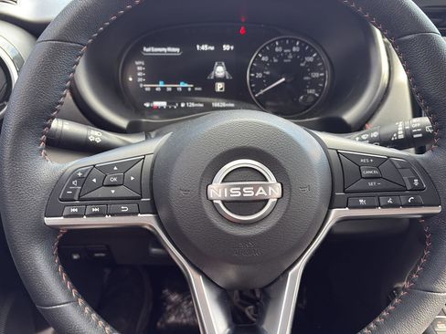 Used 2024 Nissan Kicks SR w/ SR Premium Package image 17