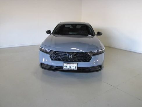 Used 2024 Honda Accord Sport image 2