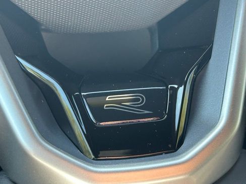 New 2026 Volkswagen Atlas Cross Sport SEL R-Line image 21