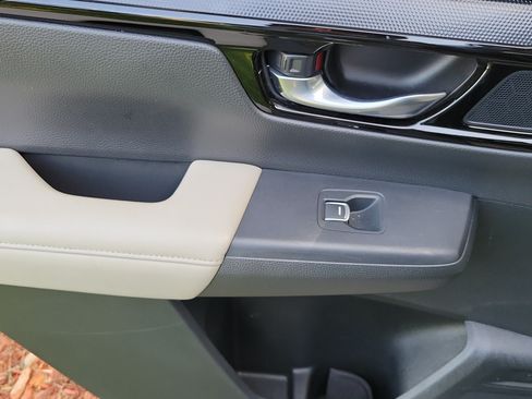 Certified 2024 Honda CR-V EX-L image 16