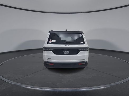 New 2026 Jeep Grand Wagoneer L Summit AWD/4WD image 14