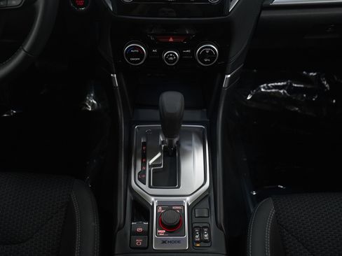 Used 2023 Subaru Forester Premium image 19