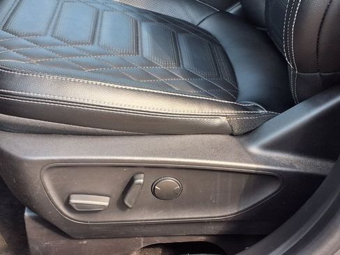 Certified 2024 Ford Escape Platinum w/ Premium Technology Package AWD/4WD image 5