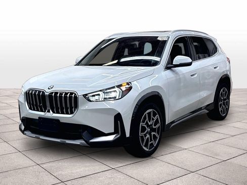Used 2025 BMW X1 xDrive28i w/ Premium Package AWD/4WD image 1