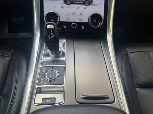 Used 2020 Land Rover Range Rover Sport SE AWD/4WD image 22