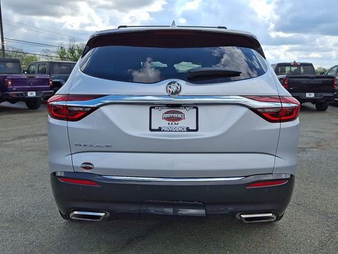 Used 2020 Buick Enclave Premium w/ Surround and Sites Package FWD image 6