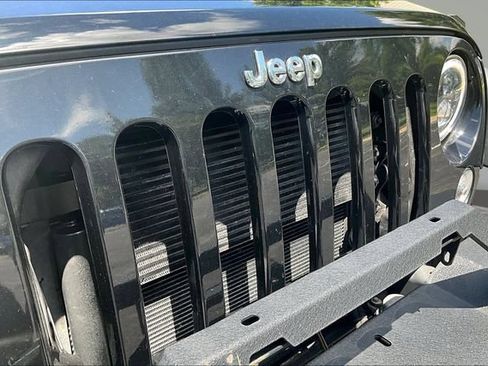 Used 2014 Jeep Wrangler Sport AWD/4WD image 28
