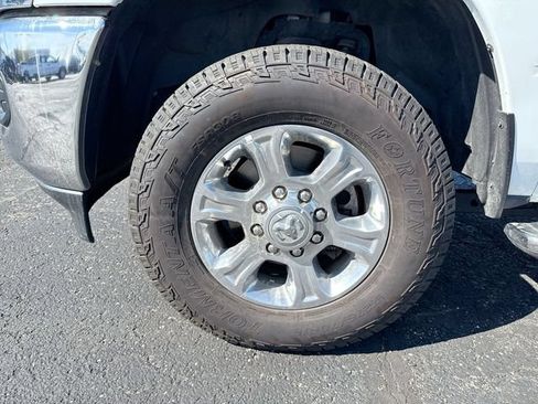 Used 2024 RAM 3500 Big Horn AWD/4WD image 10