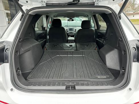 Used 2020 Chevrolet Equinox LT image 8