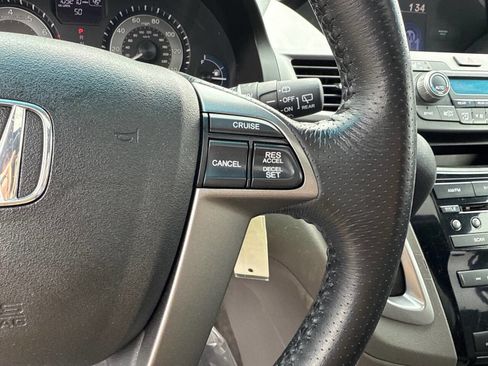 Used 2012 Honda Odyssey EX-L image 16
