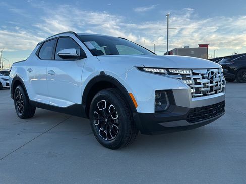Used 2022 Hyundai Santa Cruz SEL Premium w/ Cargo Package AWD/4WD image 6