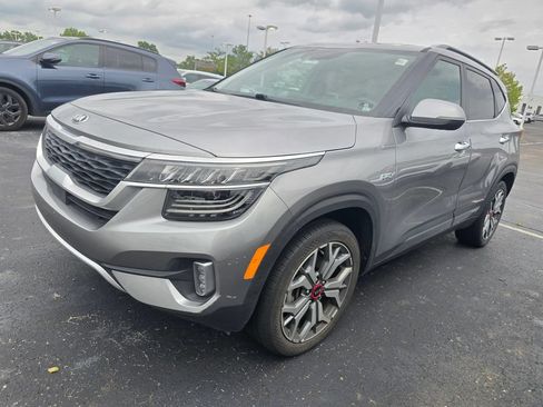 Used 2021 Kia Seltos SX w/ SX Sunroof Package AWD/4WD image 3
