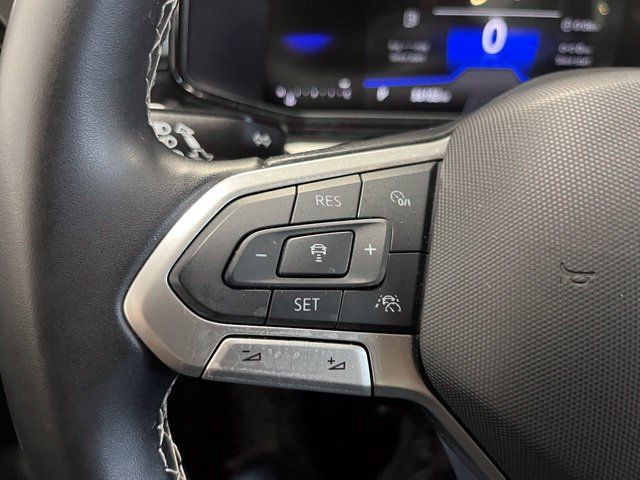 Used 2025 Volkswagen Taos S AWD/4WD image 22