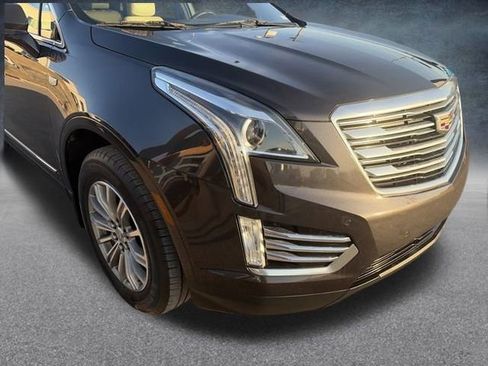 Used 2018 Cadillac XT5 Luxury w/ Driver Awareness Package image 65