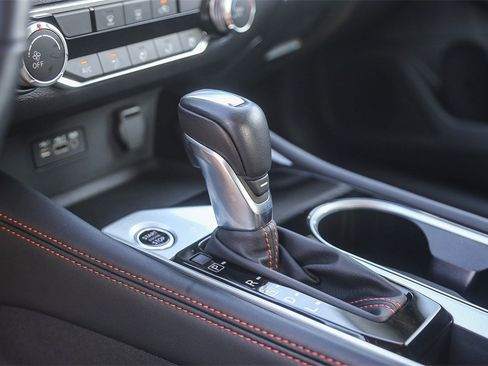 Used 2024 Nissan Altima 2.5 SR image 21