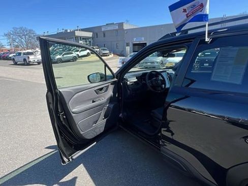 Certified 2025 Subaru Forester Premium AWD/4WD image 21