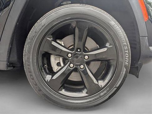 Used 2022 Jeep Grand Cherokee L Limited AWD/4WD image 27
