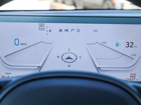 Certified 2024 Hyundai Ioniq 5 SEL RWD image 25