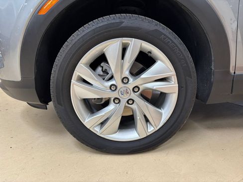 Used 2025 Buick Encore GX Preferred AWD/4WD image 29