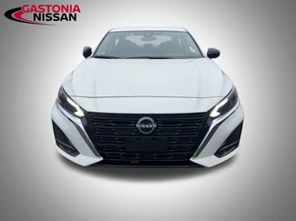 Used 2024 Nissan Altima 2.5 SV video 3