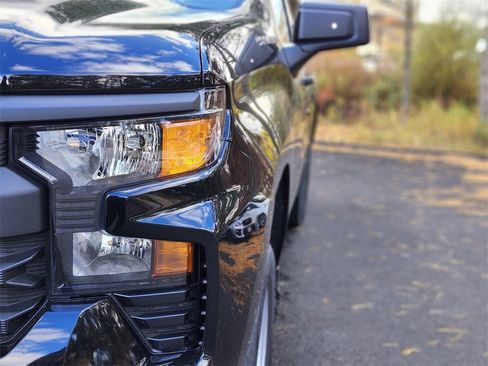 New 2026 Chevrolet Silverado 1500 W/T image 10