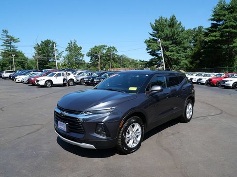 Used 2022 Chevrolet Blazer LT AWD/4WD image 1
