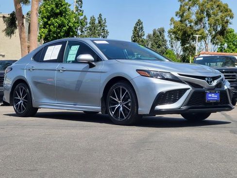Used 2024 Toyota Camry SE FWD image 27