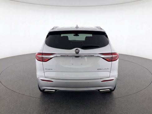 Used 2018 Buick Enclave Avenir w/ Avenir Technology Package FWD image 7